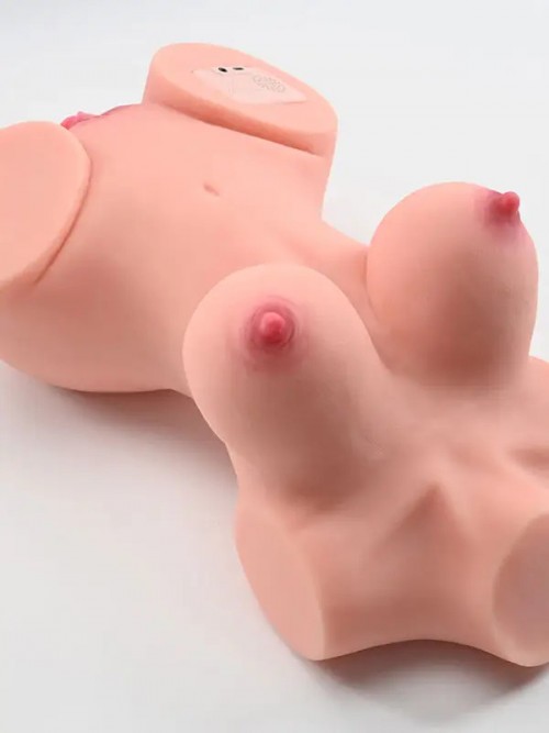 Mica Titreşimli Şarjlı Sesli Emme Fonksiyonlu Torso Vücut Mastürbatör 5.3 kg Ek Resim